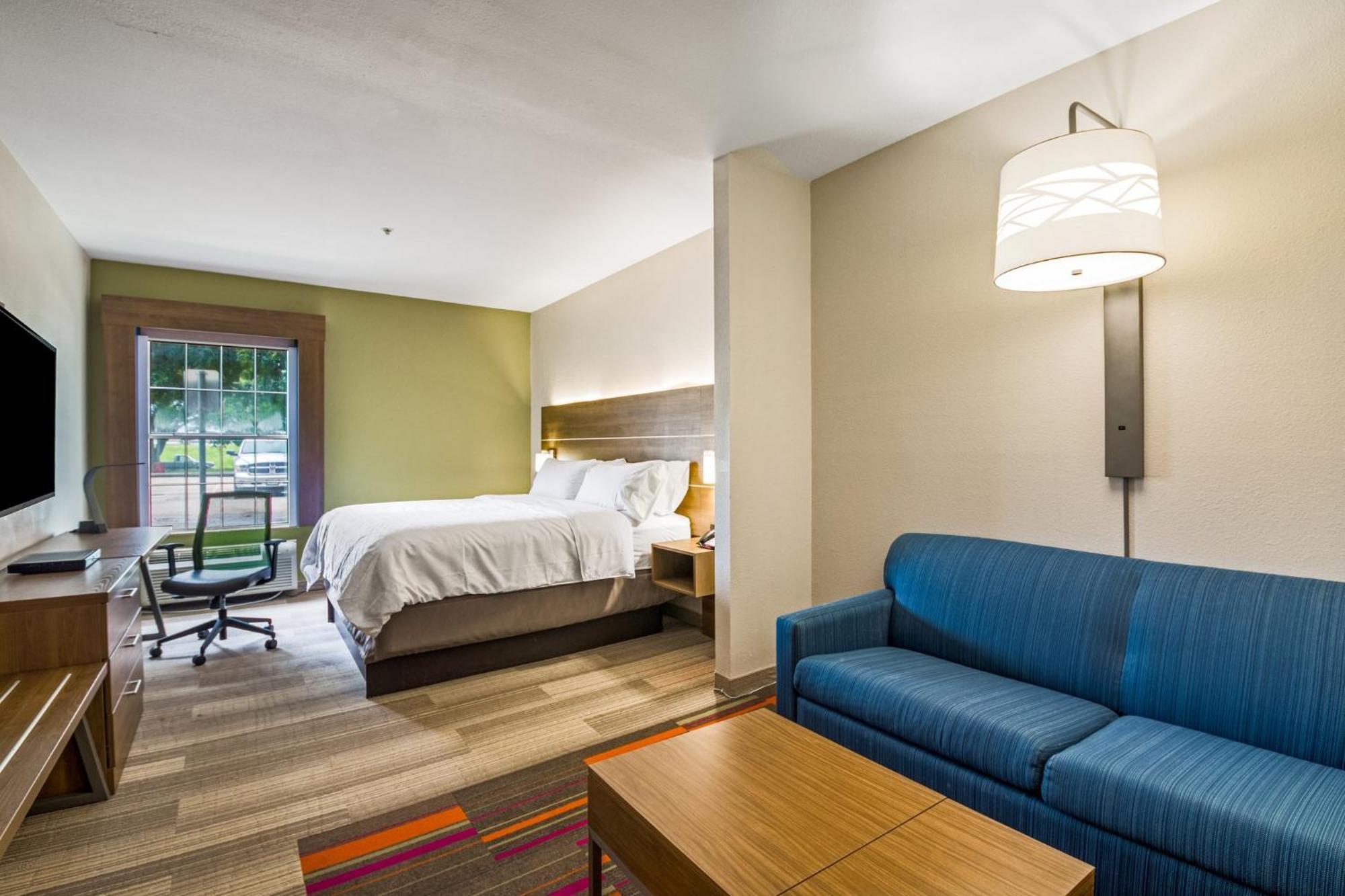Holiday Inn Express Hotel & Suites Columbus By Ihg Dış mekan fotoğraf