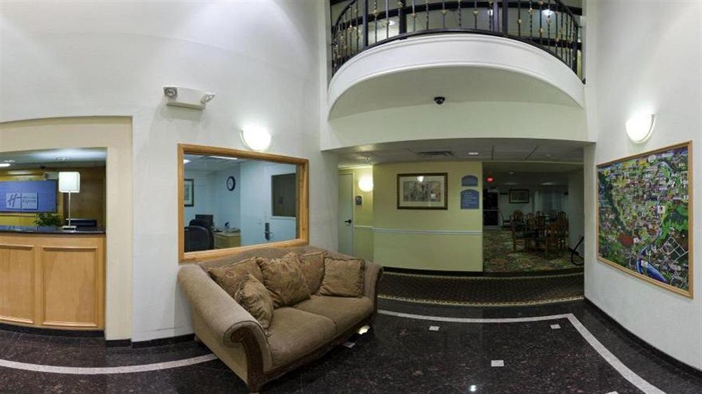 Holiday Inn Express Hotel & Suites Columbus By Ihg Dış mekan fotoğraf